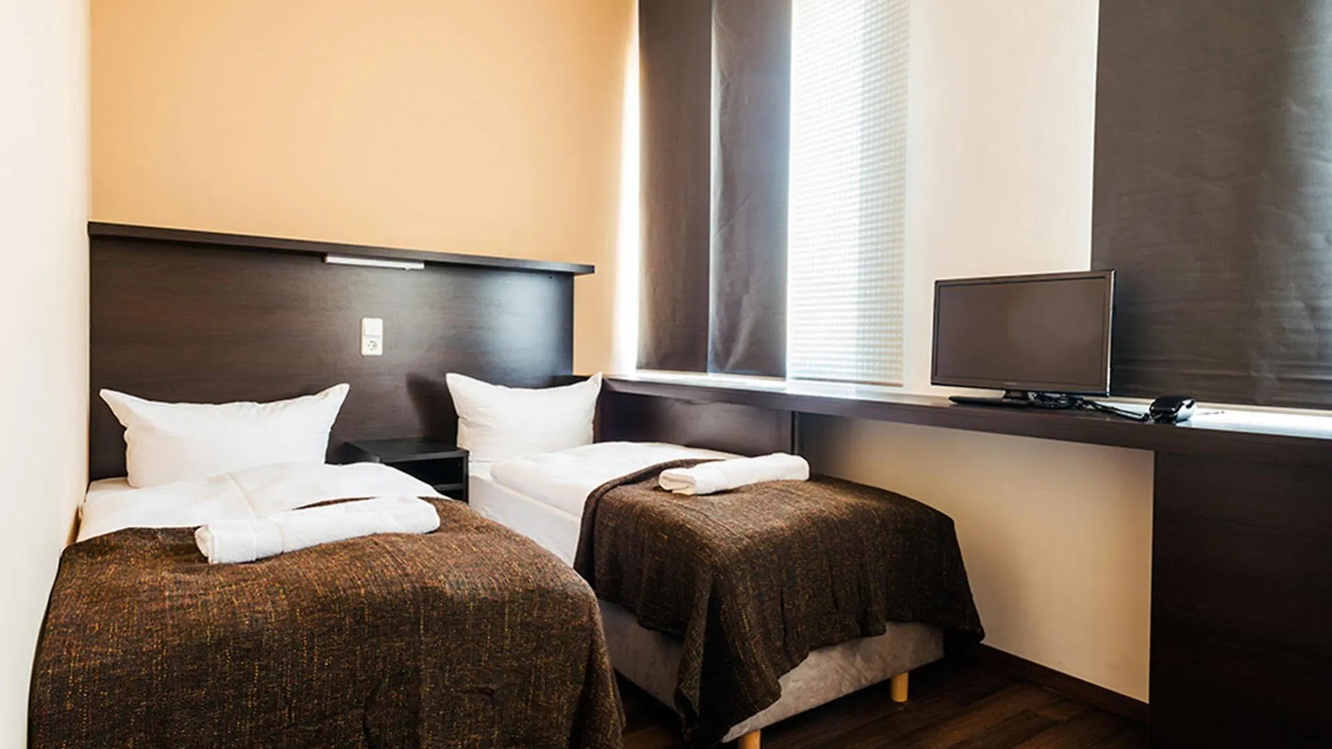 Apple City Hotel Berlim 3*,  Alemanha